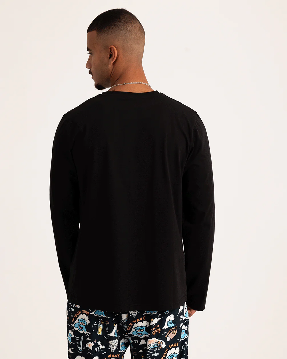 Black Basic Long Sleeve Tee - Image 3